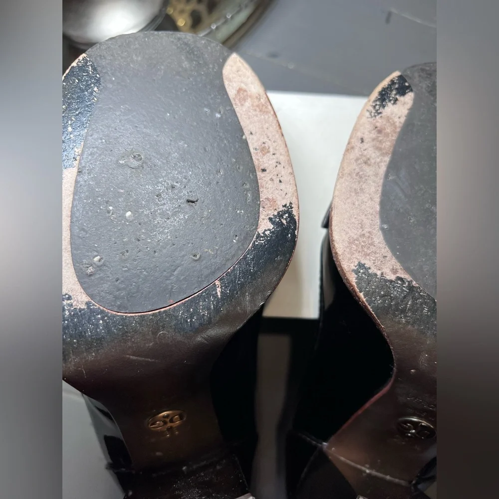 Dolce Gabbana Brown Patent Leather w‎ Gold Penny Loafer Pumps Heels Size 39 - Picture 9 of 12